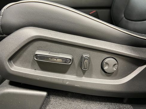 New 2025 Honda Pilot Elite image 16