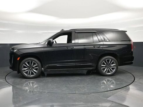 Used 2023 Cadillac Escalade Sport AWD/4WD image 9