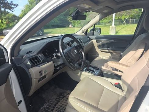 Used 2019 Honda Pilot EX-L image 10