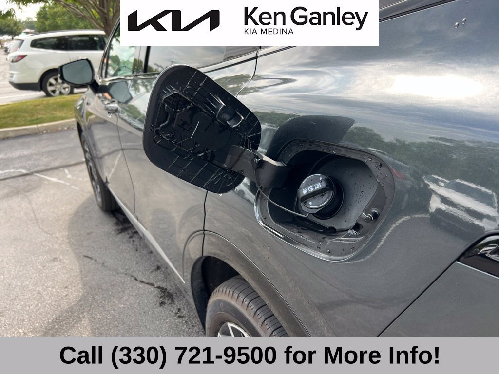 Certified 2024 Kia Sportage SX AWD/4WD image 48