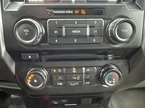 Used 2015 Ford F150 XLT w/ Equipment Group 302A Luxury image 24