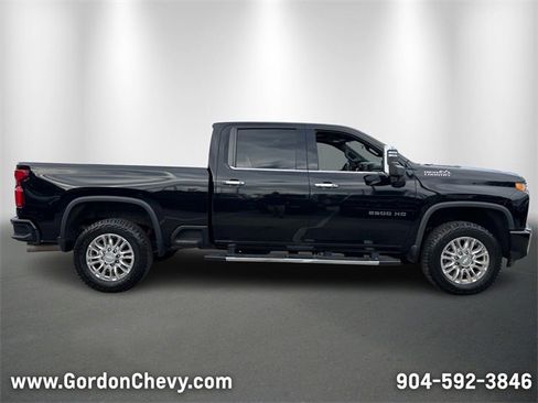 Used 2020 Chevrolet Silverado 2500 High Country w/ Z71 Off-Road Package image 7