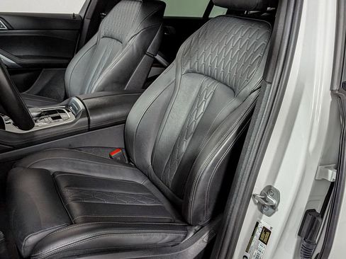 Certified 2024 BMW X6 xDrive40i w/ Premium Package image 20