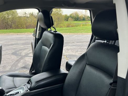 Used 2018 Dodge Journey SE w/ Blacktop Package image 19