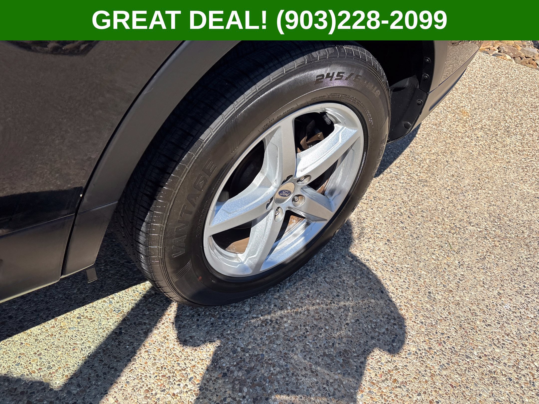 Used 2018 Ford Explorer XLT FWD image 17