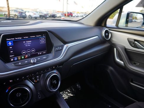 Used 2022 Chevrolet Blazer LT image 18