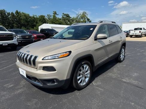 Used 2015 Jeep Cherokee Limited w/ Technology Group FWD image 3