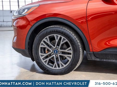 Used 2020 Ford Escape SEL image 37