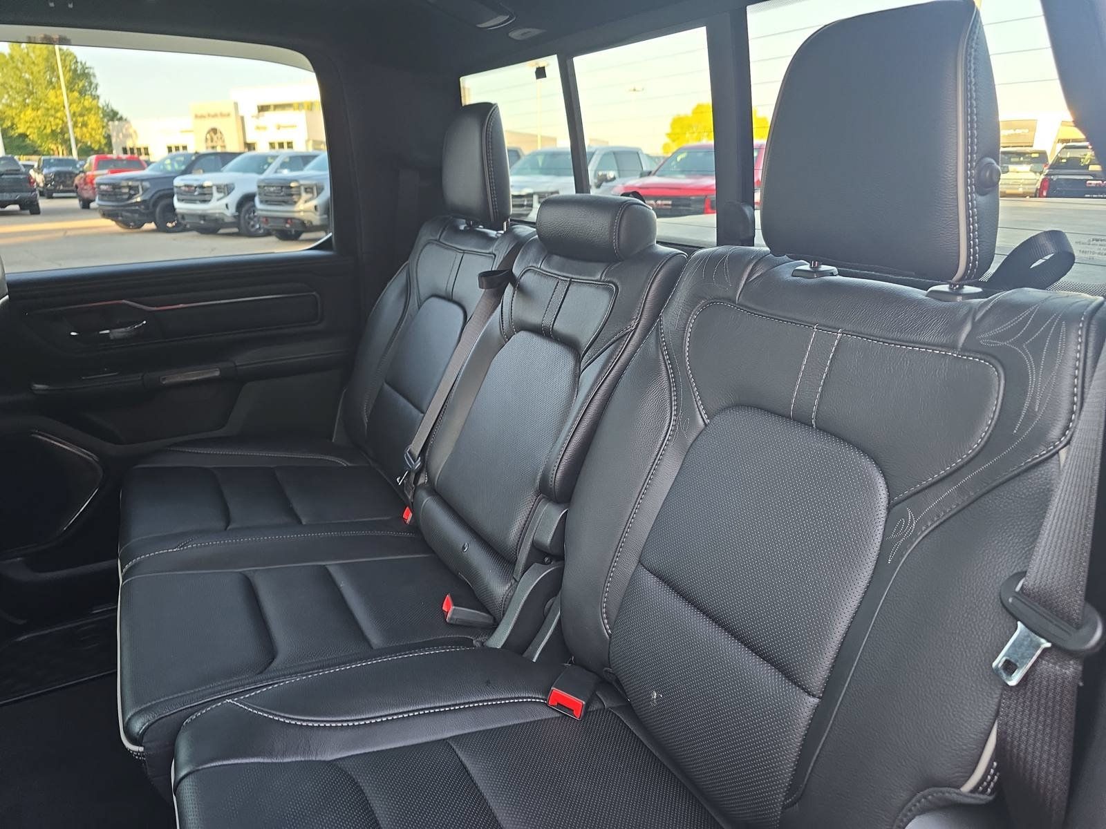 Used 2023 RAM 1500 Limited AWD/4WD image 14