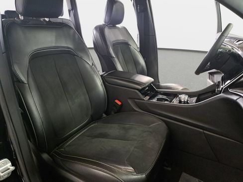 Certified 2023 Jeep Grand Cherokee Altitude image 10