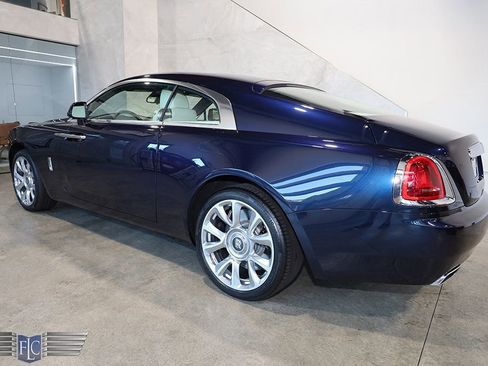 Used 2019 Rolls-Royce Wraith Coupe image 5