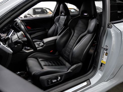 Used 2023 BMW M2 w/ Lighting Package image 40