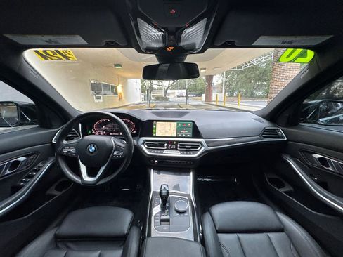 Used 2020 BMW 330i Sedan w/ Convenience Package image 21