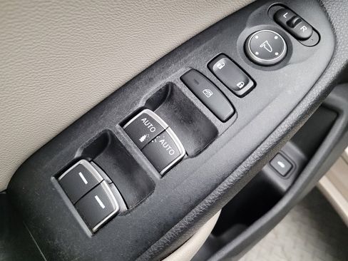 Used 2020 Honda Accord LX image 27