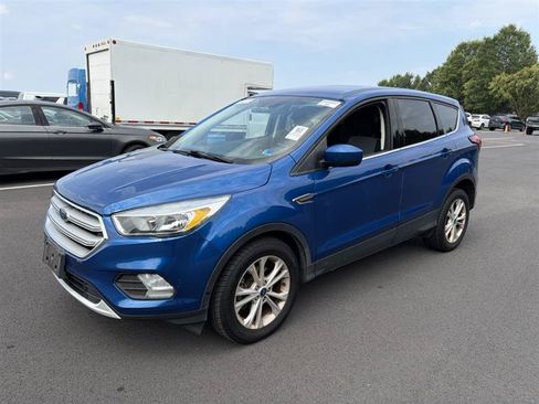 Used 2019 Ford Escape SE FWD image 11