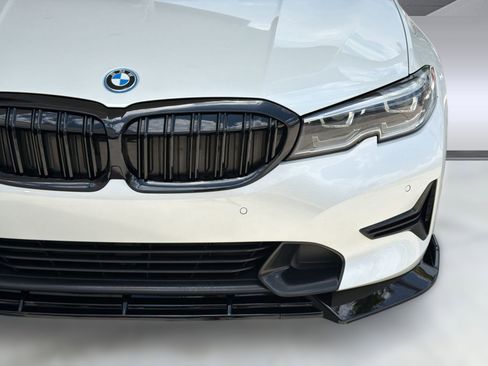 Used 2022 BMW 330e w/ Driving Assistance Package RWD image 11