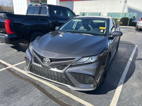 Used 2024 Toyota Camry XSE image 10