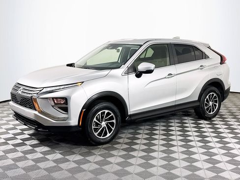 Used 2022 Mitsubishi Eclipse Cross ES AWD/4WD image 4
