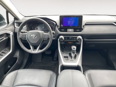 Used 2023 Toyota RAV4 XLE Premium FWD image 11