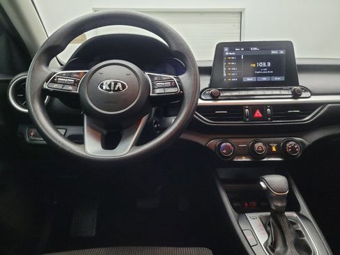 Used 2020 Kia Forte LXS FWD image 22