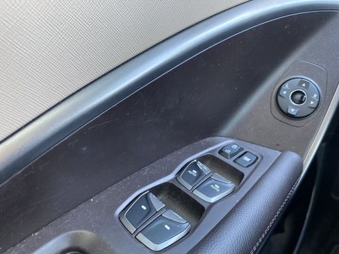 Used 2018 Hyundai Santa Fe Sport w/ 2.4L Value Package 02 image 23