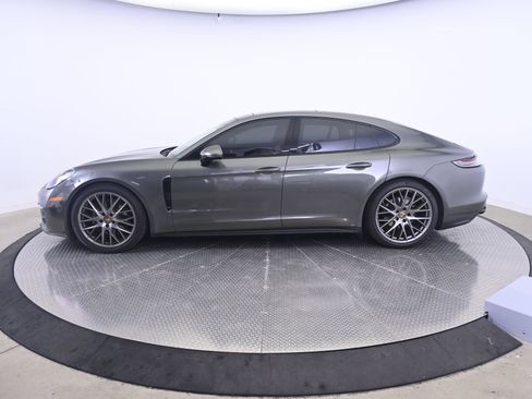 Certified 2023 Porsche Panamera 4S AWD/4WD image 2
