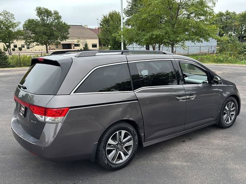 Used 2015 Honda Odyssey Touring Elite image 10