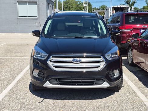 Used 2019 Ford Escape Titanium AWD/4WD image 2