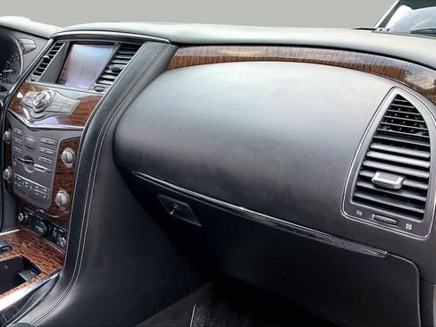 Used 2019 Nissan Armada Platinum w/ Cargo Package AWD/4WD image 17