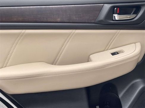 Used 2019 Subaru Outback 2.5i Limited image 23