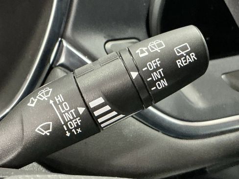 Used 2024 Chevrolet Blazer LT image 13