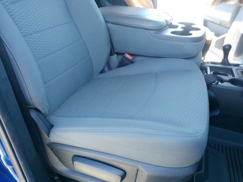 Used 2014 RAM 3500 Tradesman w/ Chrome Appearance Group image 39