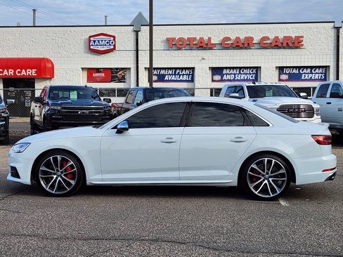 Used 2019 Audi S4 Premium Plus w/ Premium Plus Package AWD/4WD image 2