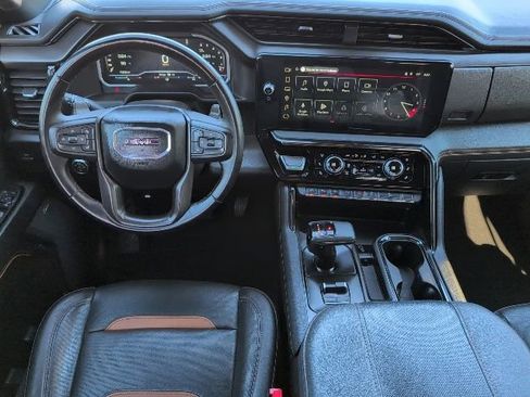 Certified 2023 GMC Sierra 1500 AT4 w/ Technology Package image 4