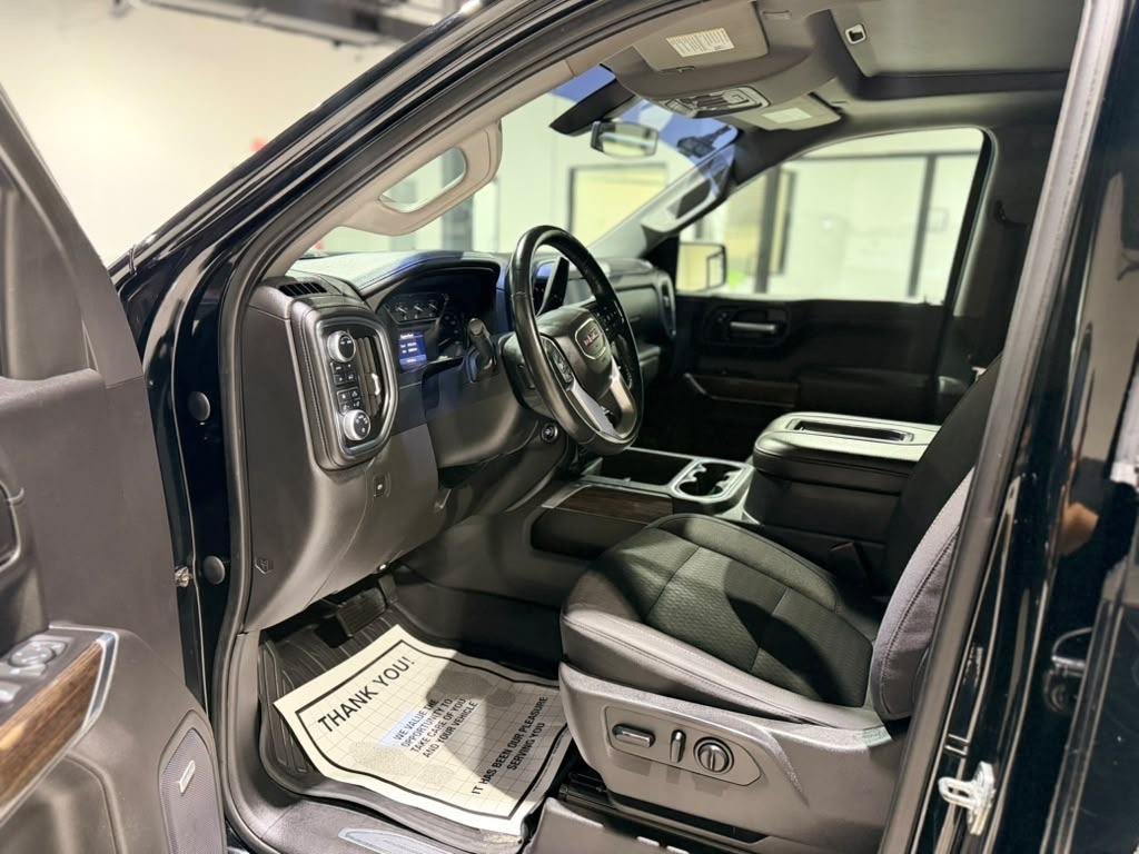 Used 2020 GMC Sierra 1500 Elevation w/ Elevation Value Package AWD/4WD image 14