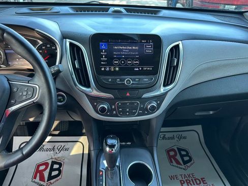 Used 2021 Chevrolet Equinox Premier image 15