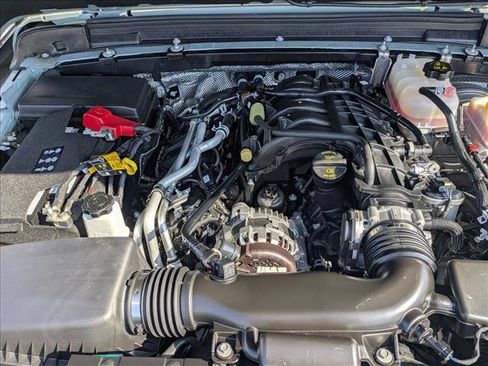 Used 2024 Jeep Wrangler Sport S image 21