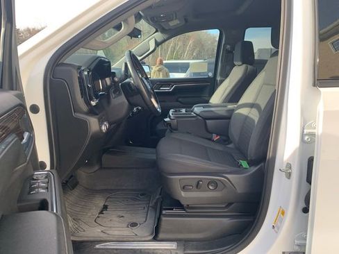 Used 2023 GMC Sierra 1500 Elevation image 27