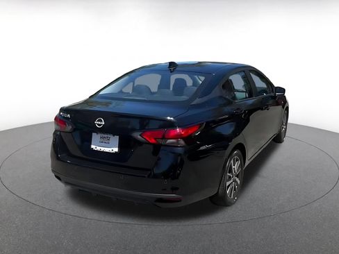 Used 2025 Nissan Versa SV FWD image 14