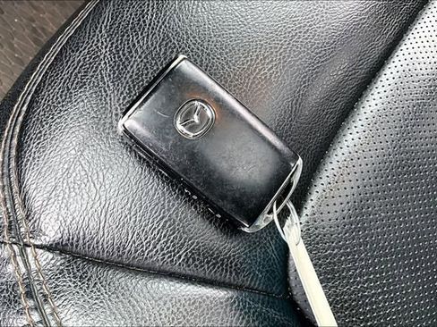 Used 2022 MAZDA CX-5 AWD 2.5 S w/ Premium Package image 11