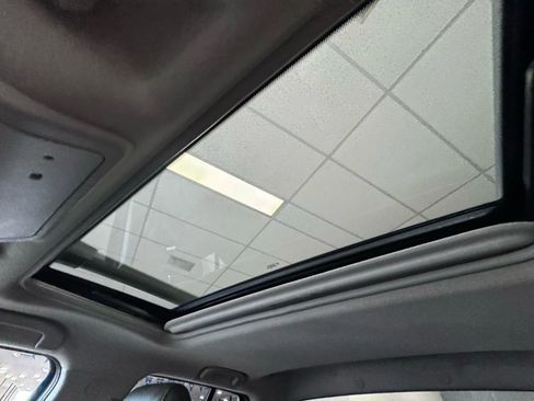 Used 2012 Nissan Frontier PRO-4X w/ Pro-4x Luxury Pkg image 28