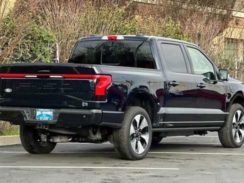 Used 2025 Ford F150 Lightning Platinum image 3