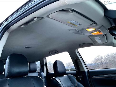 Used 2020 Mitsubishi Outlander SE image 20