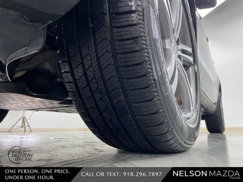 Used 2022 Mercedes-Benz GLC 300 4MATIC image 10