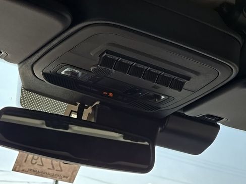 New 2025 Ford Bronco Heritage Edition image 29