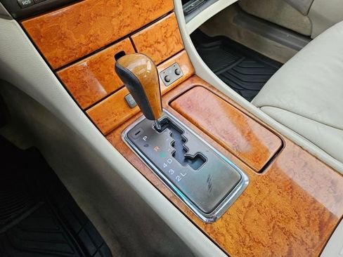 Used 2002 Lexus LS 430 image 18