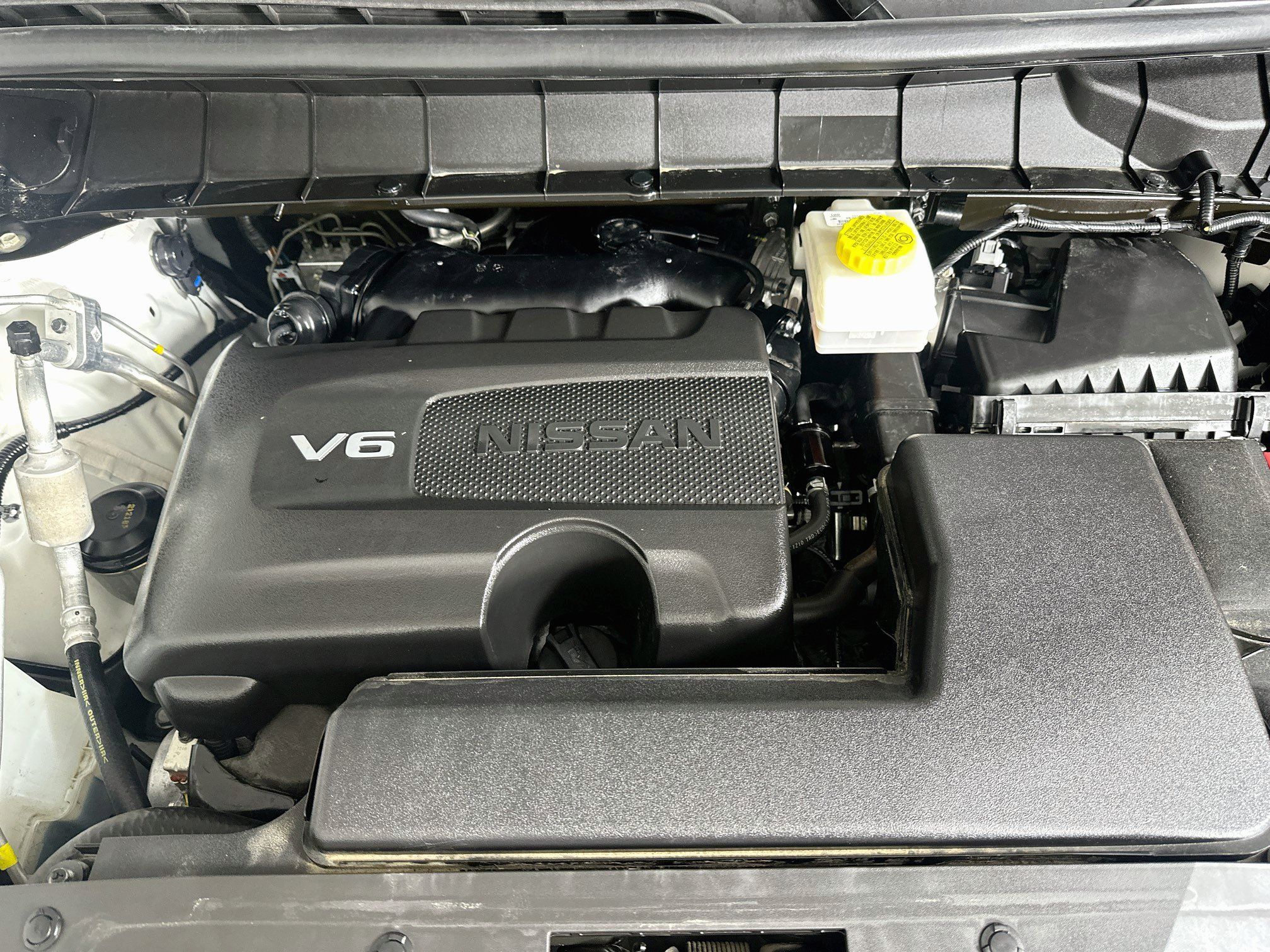 Used 2023 Nissan Pathfinder SL w/ SL Premium Package AWD/4WD image 32