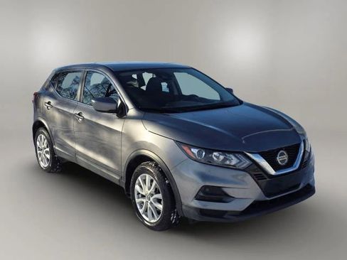 Used 2020 Nissan Rogue Sport S w/ Appearance Package image 3