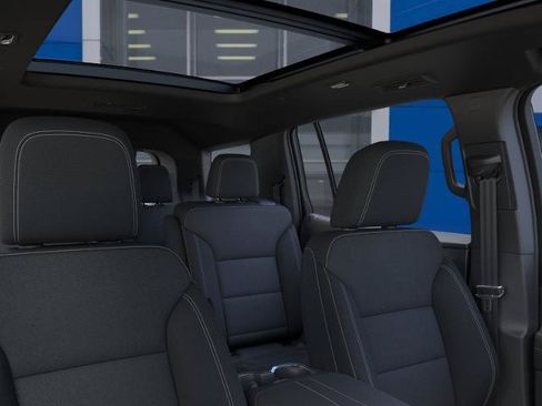 New 2027 Chevrolet Traverse LT w/ Sun and Wheel Package AWD/4WD image 48