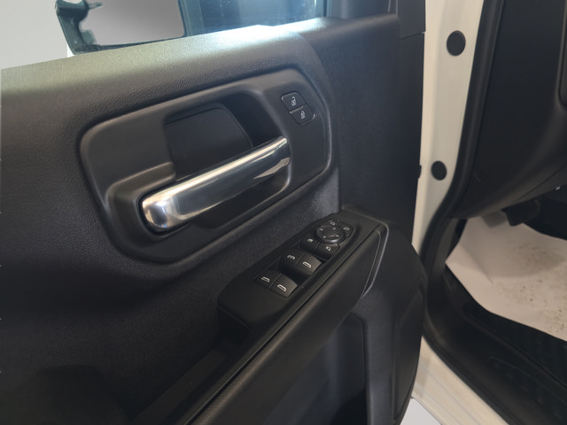New 2026 Chevrolet Silverado 2500 Custom w/ Custom Value Package AWD/4WD image 11